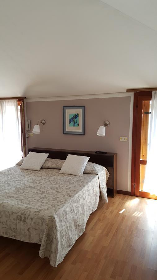 Hotel Marietta 카오를레 외부 사진
